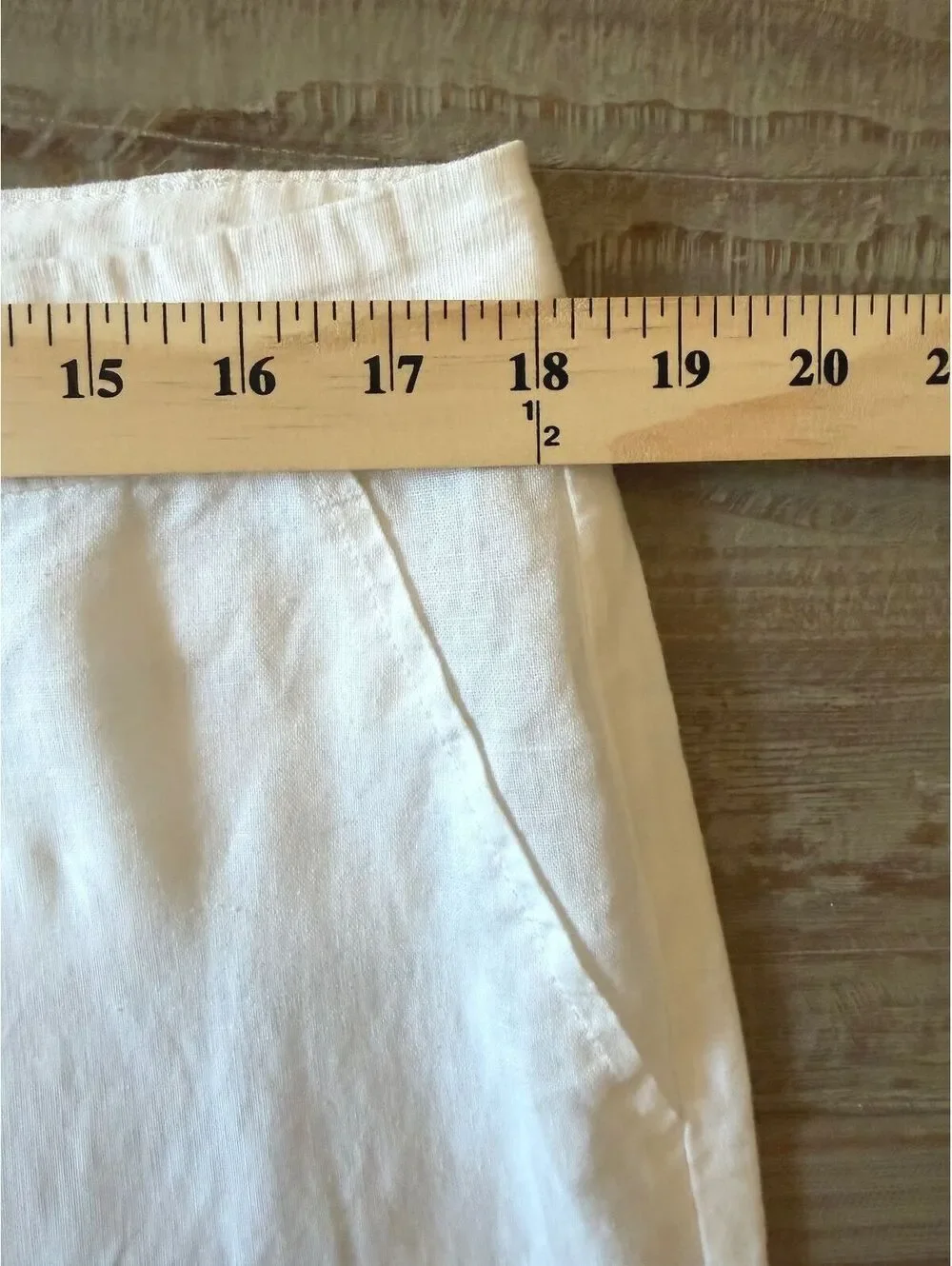 Banana Republic White Cotton Linen Blend Capri Pants Size 12